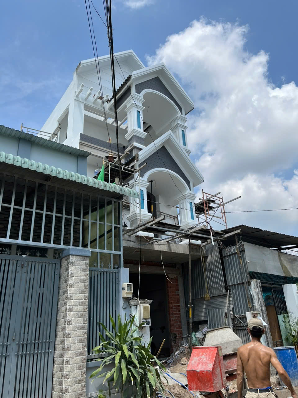 thuê xây nhà trọn gói